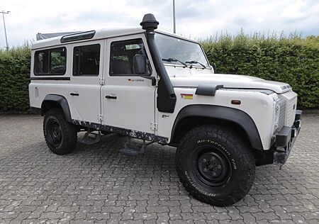 Land Rover Defender 110 Station 2,4 l Td4