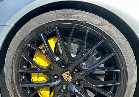 Porsche Panamera Sport Turismo GTS