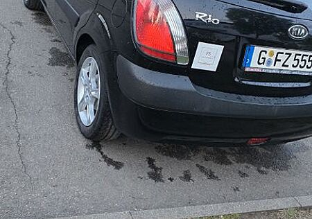 Kia Rio 1.4 55kW EX Basis EX BASIS