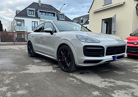 Porsche Cayenne Coupe GTS