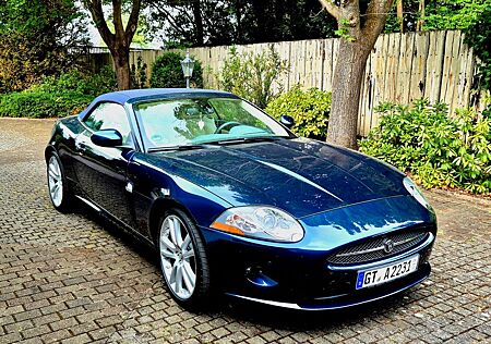 Jaguar XK8