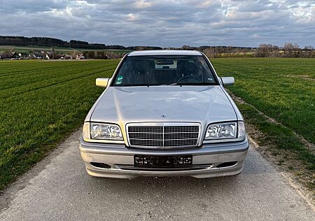 Mercedes-Benz C 180 CLASSIC org. 85tkm TÜV NEU + Klima