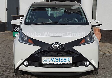 Toyota Aygo (X) Aygo -play touch
