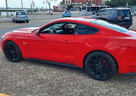 Ford Mustang 5.0 Ti-VCT V8 GT Auto GT