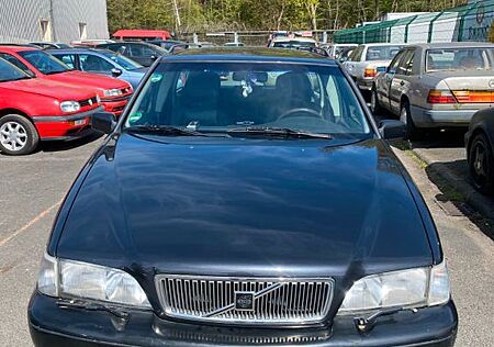 Volvo V70 2.5-Vollausstattung