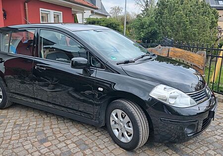 Nissan Tiida 1.6 acenta acenta