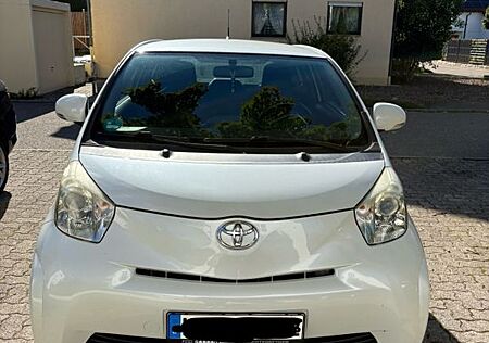 Toyota iQ 1,0-l-VVT-i -