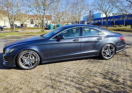 Mercedes-Benz CLS 500 4MATIC -