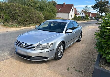 VW Phaeton Volkswagen 3.0 V6 TDI 4MOTION Tiptronic 4-Sitzer -