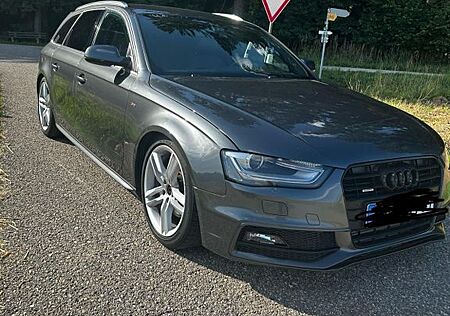 Audi A4 2.0 TDI Quattro S-line Avant