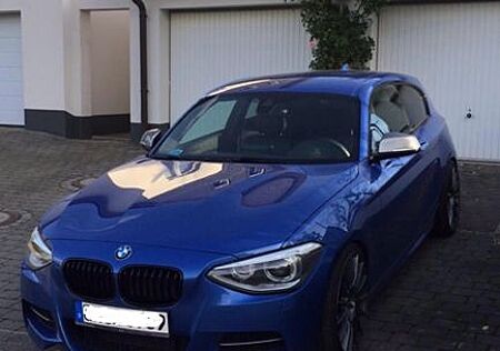 BMW M135i xDrive -