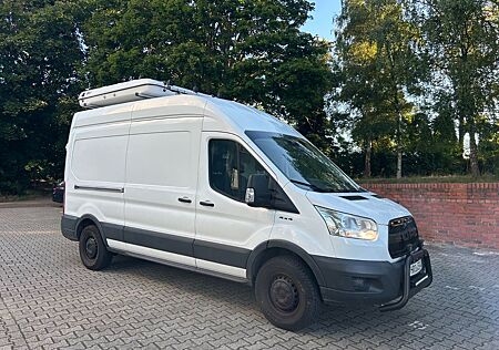 Ford Transit 4x4 hochgelegt - Dachzelt - Standhz