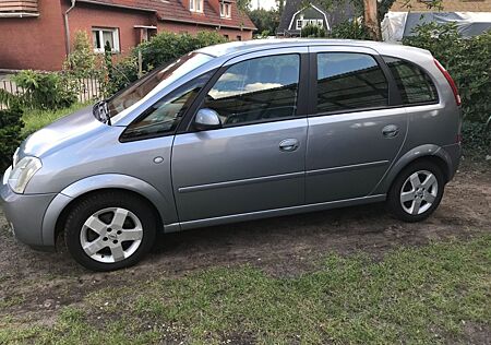Opel Meriva 1.6 -