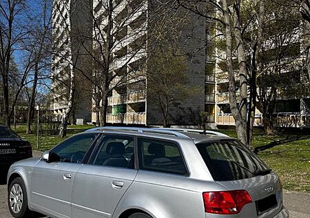 Audi A4 2.0 TDI Avant Anhängerkupplung TÜV Unfallfrei