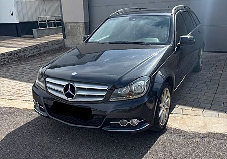 Mercedes-Benz C 200 CDI T BlueEFFICIENCY AVANTGARDE AVANTGARDE