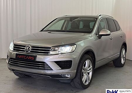 VW Touareg Volkswagen 3.0 V6 TDI AHK LM20 RNS850