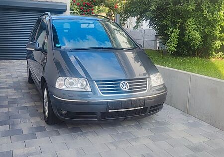 VW Sharan Volkswagen 1.8T Sportline Sportline