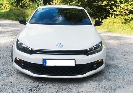 VW Scirocco Volkswagen 2.0 TSI