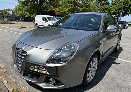 Alfa Romeo Giulietta Turismo*TUV NEU*