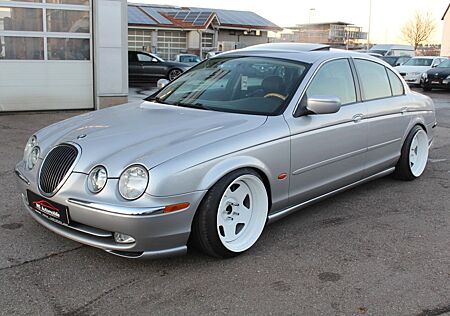 Jaguar S-Type 4.0 V8 Showfahrzeug_Airride_Leder_GSD