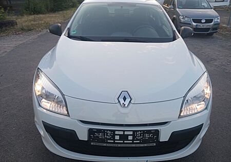 Renault Megane III Lim. 5-trg. Authentique