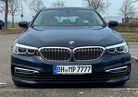 BMW 530d xDrive Touring A -