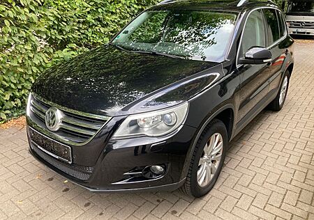 VW Tiguan Volkswagen 2,0 Sport & Style 4Motion,Automatik,Leder