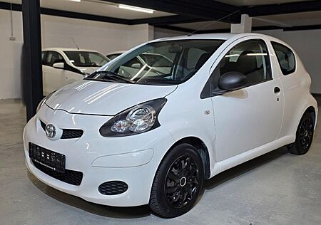 Toyota Aygo (X) AYGO 1.0 / Inspektion + Tüv & AU NEU