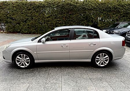 Opel Vectra C Lim. 2.8 V6 Cosmo Plus *Leder*Navi*Xeno