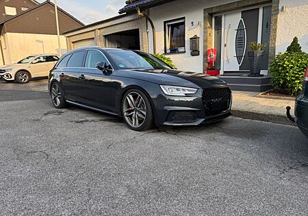 Audi A4 3.0 TDI tiptronic quattro design Avant design