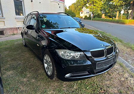 BMW 318i Touring E91