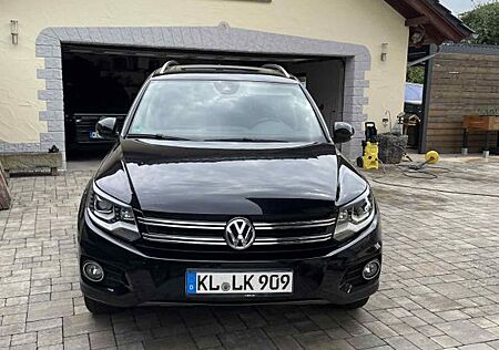 VW Tiguan Volkswagen 2.0 TDI 130 DSG 4M BMT CUP Track & St...