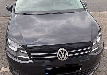 VW Sharan Volkswagen 2.0 TDI DSG | BlueMotion Technology