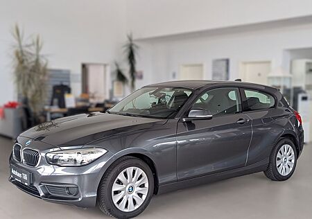 BMW 118i Aut /PDC v+h / Klimaautomatik /Metallic