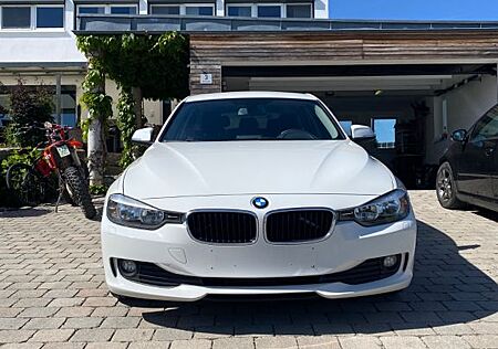 BMW 320d *****Touring**Luxury Line**TÜV**Service*