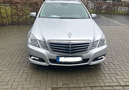 Mercedes-Benz E 350 CDI T BlueEFFICIENCY AVANTGARDE AVANTGARDE