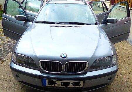 BMW 318i touring -
