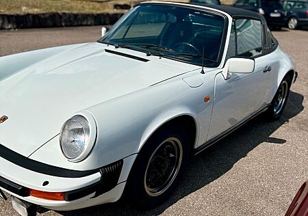 Porsche 911 SC targa