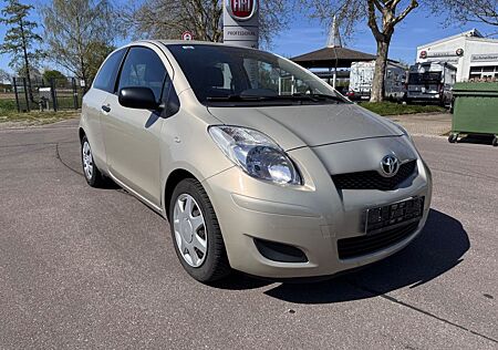 Toyota Yaris Cool+