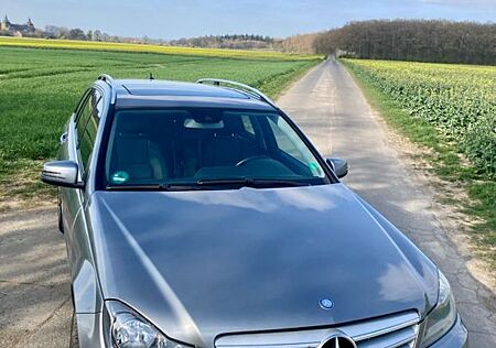 Mercedes-Benz C 250 AVANTGARDE Autom.