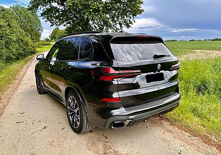 BMW X5 30d M-Pro UPE 135.€ Luftfahrwerk StHz B&W