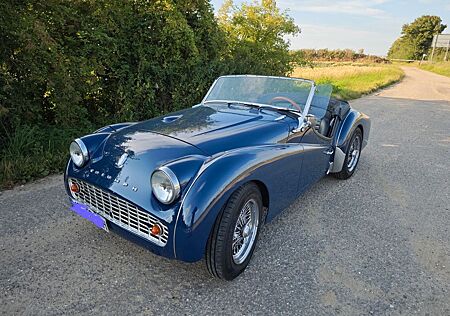 Triumph TR3