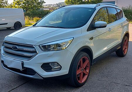 Ford Kuga 2,0 EcoBoost 4x4 Titanium Autom. Titanium