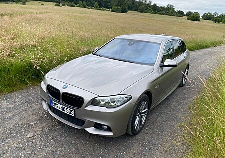 BMW 535d xDrive Touring Kaschmirsilber