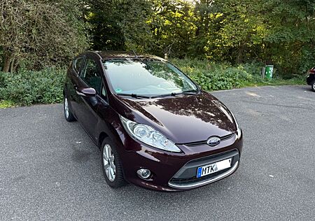 Ford Fiesta 1,6 Ghia *gepflegt*2. Hand*144tkm*