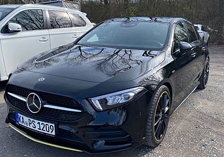 Mercedes-Benz 250 A 7G-DCT 4Matic Edition1 AMG