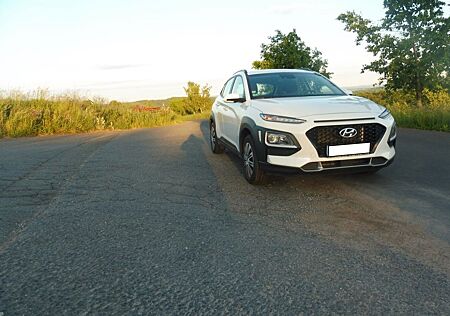Hyundai Kona mit wenig KM , GRA,Navi ,Sitzheizung, Rfk