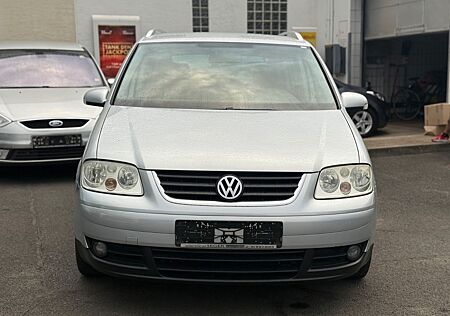VW Touran Volkswagen 2.0 TDI Highline 7SITZER TüvNeu ServiceNe
