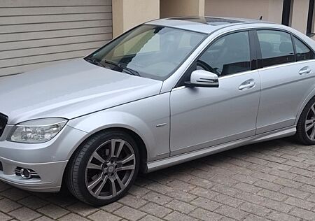 Mercedes-Benz C 200 CDI BlueEFFICIENCY -