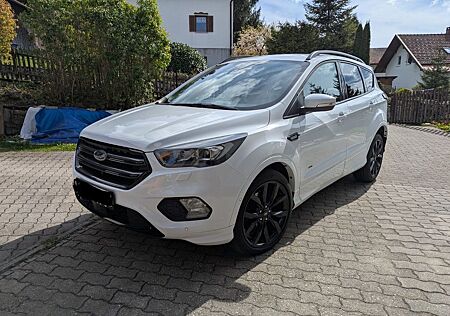 Ford Kuga 2,0 TDCi 4x4 132kW ST-Line PowerShift S...
